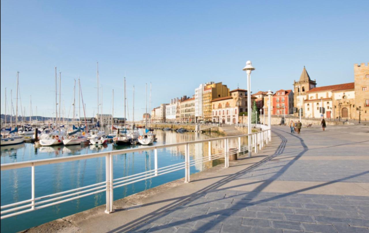 Apto. Vista Playa Poniente Gijón Exteriör bild