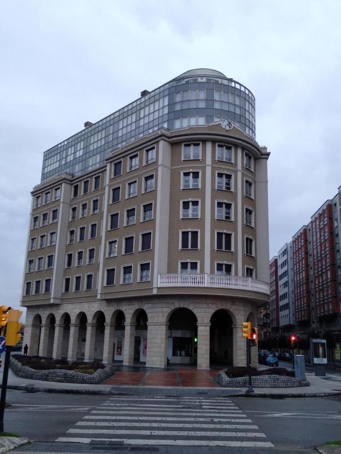 Apto. Vista Playa Poniente Lägenhet Gijón Exteriör bild