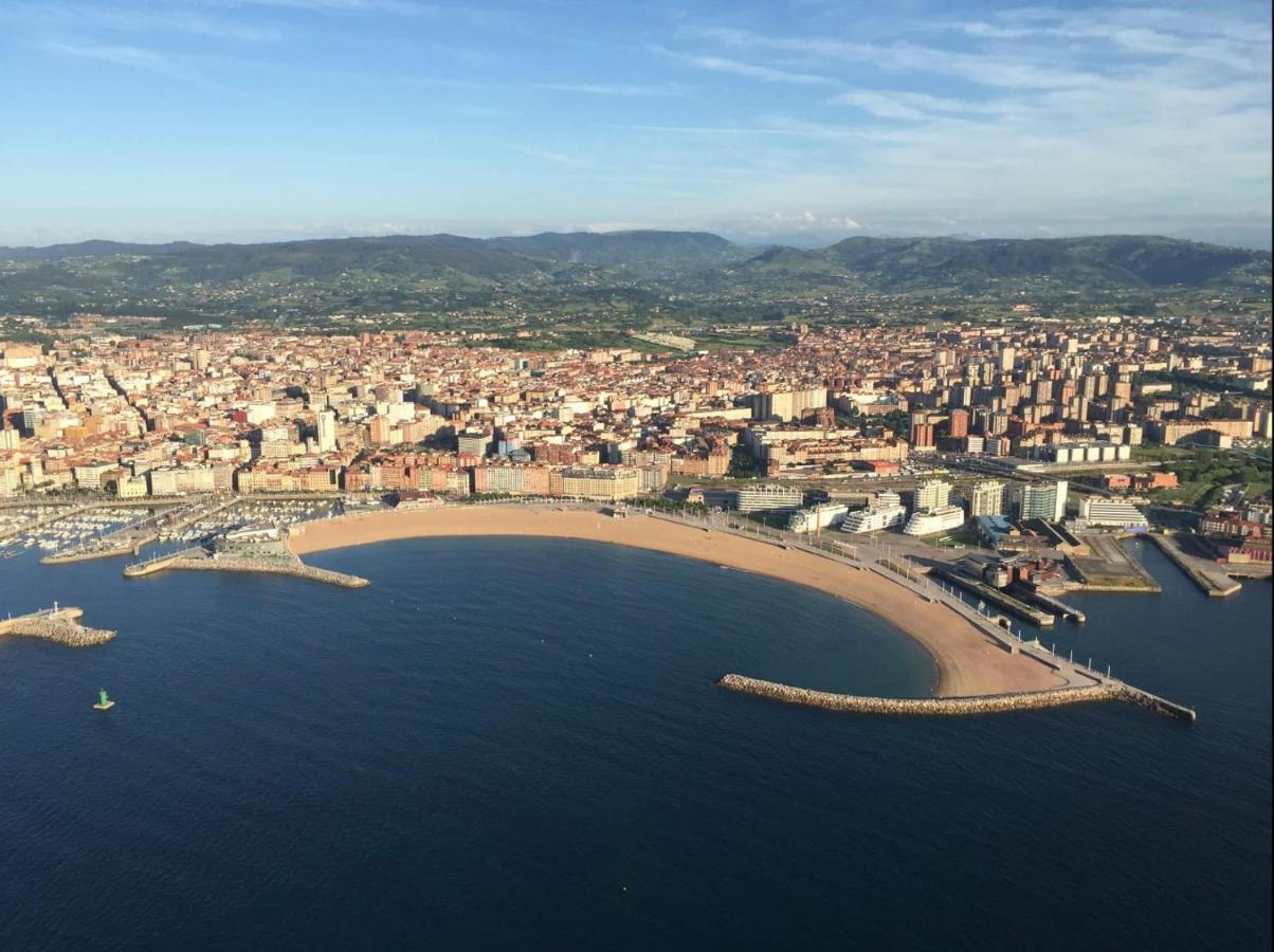 Apto. Vista Playa Poniente Gijón Exteriör bild